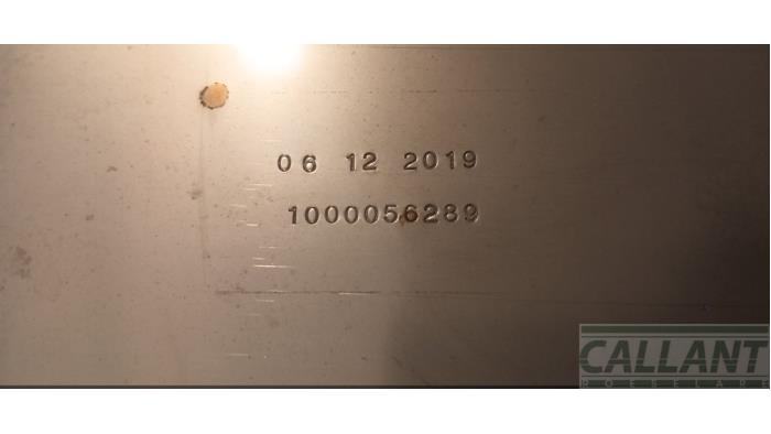 Tank van een Land Rover Discovery Sport (LC) 1.5 P300e 12V AWD 2020