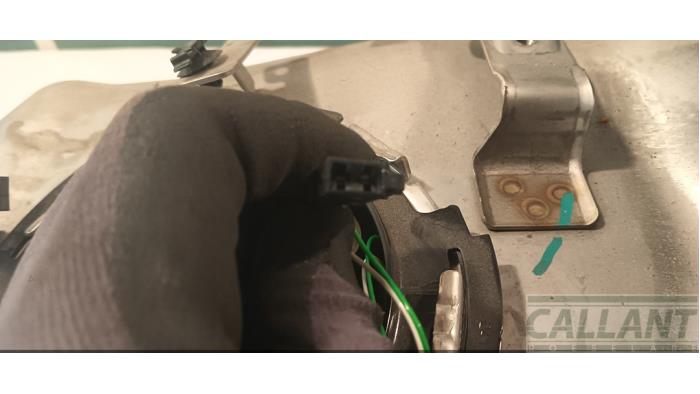 Tank van een Land Rover Discovery Sport (LC) 1.5 P300e 12V AWD 2020