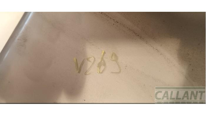 Tank van een Land Rover Discovery Sport (LC) 1.5 P300e 12V AWD 2020