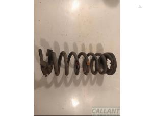 Gebruikte Schroefveer achter Landrover Discovery Sport (LC) 2.0 TD4 180 16V Prijs € 60,50 Inclusief btw aangeboden door Garage Callant