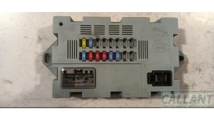 Gebruikte Zekeringkast Landrover Discovery Sport (LC) 2.0 TD4 180 16V Prijs € 60,50 Inclusief btw aangeboden door Garage Callant