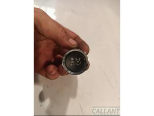 Gebruikte Tempomaat Bediening Jaguar XK Convertible 4.2 V8 32V Prijs € 30,25 Inclusief btw aangeboden door Garage Callant