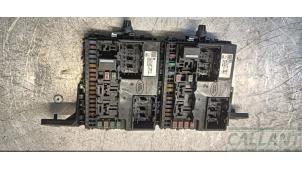 Gebruikte Zekeringkast Landrover Range Rover V (LK) 3.0 V6 P510e Prijs € 242,00 Inclusief btw aangeboden door Garage Callant