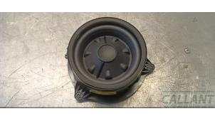 Gebruikte Luidspreker Landrover Range Rover V (LK) 3.0 V6 P510e Prijs € 66,55 Inclusief btw aangeboden door Garage Callant