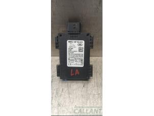 Gebruikte Dode hoek sensor Landrover Range Rover V (LK) 3.0 V6 P510e Prijs € 332,75 Inclusief btw aangeboden door Garage Callant