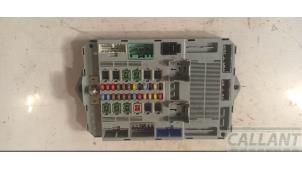 Gebruikte Zekeringkast Jaguar XF Sportbrake Prijs € 605,00 Inclusief btw aangeboden door Garage Callant