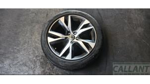 Gebruikte Velg + Band Volvo V60 II (ZW) 2.0 T6 16V Twin Engine Prijs € 211,75 Inclusief btw aangeboden door Garage Callant