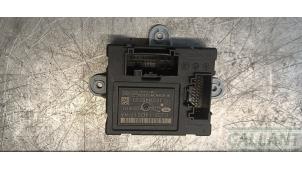 Gebruikte Deur module Landrover Range Rover Evoque (LVJ/LVS) 2.2 TD4 16V Prijs € 60,50 Inclusief btw aangeboden door Garage Callant