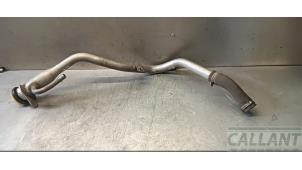 Gebruikte Vulpijp Brandstoftank Landrover Range Rover Evoque (LVJ/LVS) 2.2 TD4 16V Prijs € 60,50 Inclusief btw aangeboden door Garage Callant