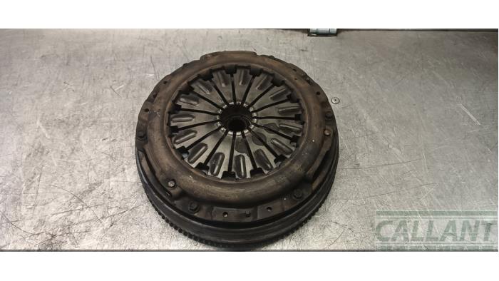 Gebruikte Vliegwiel Landrover Range Rover Evoque (LVJ/LVS) 2.2 TD4 16V Prijs € 211,75 Inclusief btw aangeboden door Garage Callant