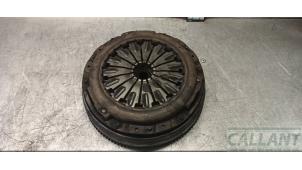 Gebruikte Vliegwiel Landrover Range Rover Evoque (LVJ/LVS) 2.2 TD4 16V Prijs € 211,75 Inclusief btw aangeboden door Garage Callant