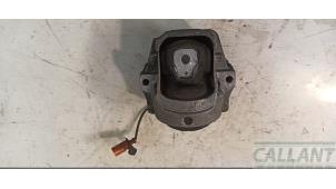 Gebruikte Motorsteun Audi A6 Avant (C7) 2.0 TDI 16V Prijs € 78,65 Inclusief btw aangeboden door Garage Callant