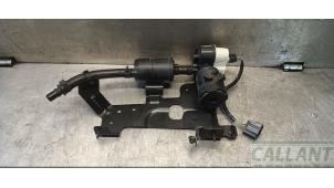 Gebruikte Koolstoffilter Landrover Discovery Sport (LC) 1.5 P300e 12V AWD Prijs € 133,10 Inclusief btw aangeboden door Garage Callant