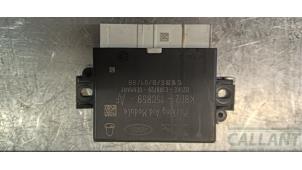 Gebruikte Module PDC Landrover Discovery Sport (LC) 1.5 P300e 12V AWD Prijs € 90,75 Inclusief btw aangeboden door Garage Callant