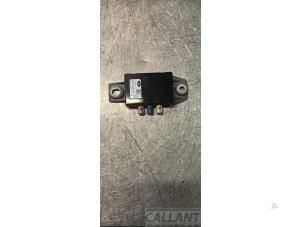 Gebruikte Antenne (diversen) Landrover Discovery Sport (LC) 1.5 P300e 12V AWD Prijs € 30,25 Inclusief btw aangeboden door Garage Callant