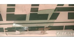 Gebruikte Deurruit 4Deurs links-voor Jaguar XJ (X351) 3.0 D V6 24V Prijs € 211,75 Inclusief btw aangeboden door Garage Callant