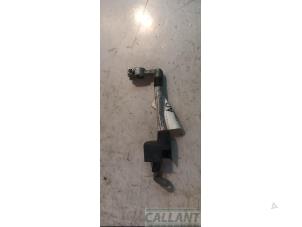 Gebruikte Accupool Jaguar XJ (X351) 3.0 D V6 24V Prijs € 30,25 Inclusief btw aangeboden door Garage Callant