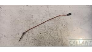 Gebruikte Uitlaat temperatuursensor Jaguar XJ (X351) 3.0 D V6 24V Prijs € 30,25 Inclusief btw aangeboden door Garage Callant