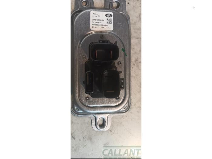 Accu controle module van een Jaguar XE 2.0d 180 16V 2016