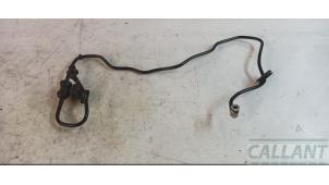 Gebruikte Leiding (diversen) Jaguar XE 2.0d 180 16V Prijs € 24,20 Inclusief btw aangeboden door Garage Callant