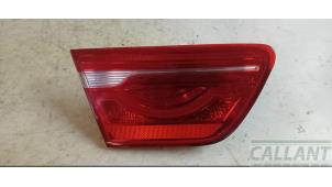 Gebruikte Achterlicht links Jaguar XE 2.0d 180 16V Prijs € 102,85 Inclusief btw aangeboden door Garage Callant