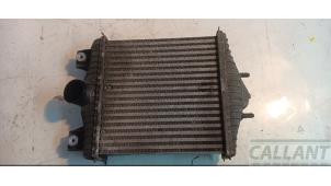 Gebruikte Intercooler Landrover Range Rover IV (LG) 4.4 SDV8 32V Prijs € 151,25 Inclusief btw aangeboden door Garage Callant