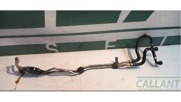 Gebruikte Leiding (diversen) Landrover Range Rover IV (LG) 4.4 SDV8 32V Prijs € 102,85 Inclusief btw aangeboden door Garage Callant
