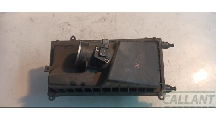 Gebruikte Luchtfilterhuis Landrover Range Rover IV (LG) 4.4 SDV8 32V Prijs € 151,25 Inclusief btw aangeboden door Garage Callant