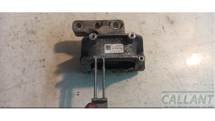 Gebruikte Motorrubber Volkswagen Golf VII Variant (AUVV) 1.6 TDI BMT 16V Prijs € 30,25 Inclusief btw aangeboden door Garage Callant