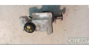 Gebruikte Hoofdremcilinder Volkswagen Golf VII Variant (AUVV) 1.6 TDI BMT 16V Prijs € 60,50 Inclusief btw aangeboden door Garage Callant