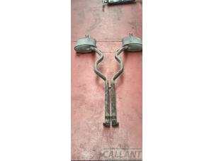 Gebruikte Uitlaat Midden + Einddemper Landrover Range Rover IV (LG) 4.4 SDV8 32V Prijs € 574,75 Inclusief btw aangeboden door Garage Callant