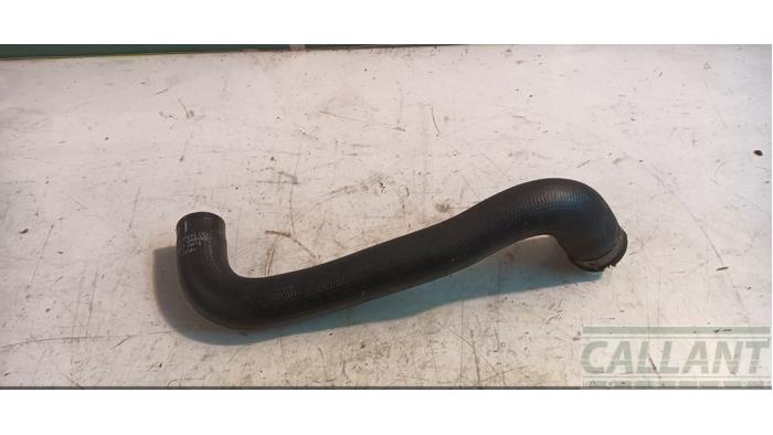 Gebruikte Intercooler Slang Landrover Range Rover IV (LG) 4.4 SDV8 32V Prijs € 48,40 Inclusief btw aangeboden door Garage Callant