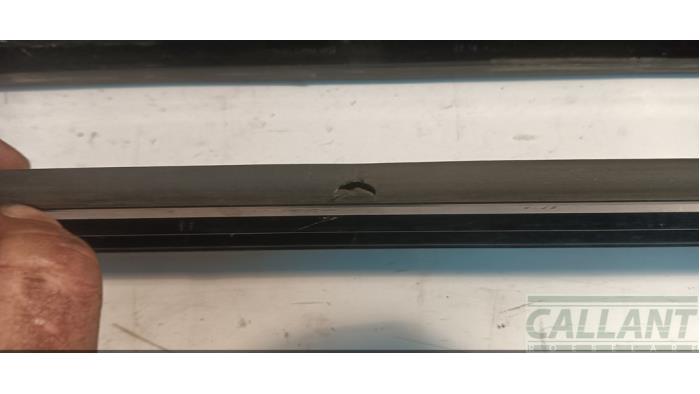 Daklijst set van een Land Rover Range Rover IV (LG) 4.4 SDV8 32V 2014