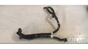 Gebruikte Koelwaterslang Landrover Discovery Sport (LC) 1.5 P300e 12V AWD Prijs € 72,60 Inclusief btw aangeboden door Garage Callant