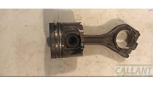 Gebruikte Drijfstang Landrover Range Rover Evoque (LVJ/LVS) 2.0 D 150 16V Prijs € 121,00 Inclusief btw aangeboden door Garage Callant