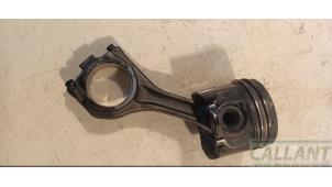 Gebruikte Drijfstang Landrover Range Rover Evoque (LVJ/LVS) 2.0 D 150 16V Prijs € 121,00 Inclusief btw aangeboden door Garage Callant