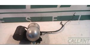 Gebruikte Luchtketel Jaguar XJ (X351) 3.0 D V6 24V Prijs € 90,75 Inclusief btw aangeboden door Garage Callant