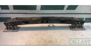 Gebruikte Bumperframe achter Landrover Range Rover IV (LG) 4.4 SDV8 32V Prijs € 121,00 Inclusief btw aangeboden door Garage Callant