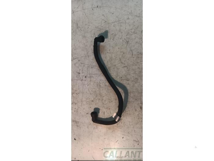 Gebruikte Brandstofleiding Landrover Range Rover IV (LG) 4.4 SDV8 32V Prijs € 24,20 Inclusief btw aangeboden door Garage Callant