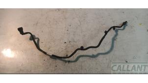 Gebruikte Leiding (diversen) Landrover Discovery Sport (LC) 2.0 eD4 150 16V Prijs € 18,15 Inclusief btw aangeboden door Garage Callant