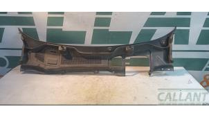 Gebruikte Paravan Landrover Discovery Sport (LC) 2.0 eD4 150 16V Prijs € 90,75 Inclusief btw aangeboden door Garage Callant