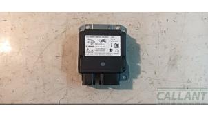 Gebruikte Airbag Module Landrover Discovery Sport (LC) 2.0 eD4 150 16V Prijs € 199,65 Inclusief btw aangeboden door Garage Callant