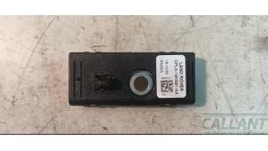 Gebruikte Diversen Landrover Discovery Sport (LC) 2.0 eD4 150 16V Prijs € 30,25 Inclusief btw aangeboden door Garage Callant