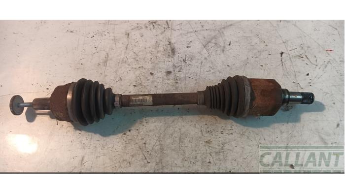 Gebruikte Aandrijfas links-voor Volvo V40 (MV) 1.6 D2 Prijs € 90,75 Inclusief btw aangeboden door Garage Callant