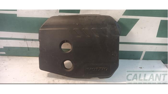 Gebruikte Afdekplaat motor Volvo V40 (MV) 1.6 D2 Prijs € 36,30 Inclusief btw aangeboden door Garage Callant