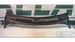 Gebruikte Paravent Landrover Range Rover Sport (LS) 3.0 S TDV6 Prijs € 48,40 Inclusief btw aangeboden door Garage Callant