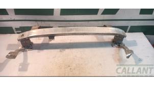 Gebruikte Bumperbalk voor Citroen C4 Cactus (0B/0P) 1.5 Blue HDi 100 Prijs € 151,25 Inclusief btw aangeboden door Garage Callant
