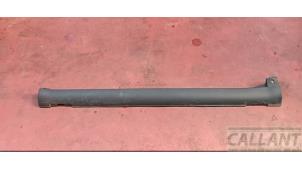 Gebruikte Afdeklijst dorpel links Citroen C4 Cactus (0B/0P) 1.5 Blue HDi 100 Prijs € 60,50 Inclusief btw aangeboden door Garage Callant