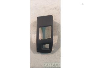 Gebruikte Dashboard deel Landrover Range Rover Sport (LS) 3.0 S TDV6 Prijs € 60,50 Inclusief btw aangeboden door Garage Callant