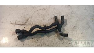 Gebruikte Radiateurslang Opel Astra K Sports Tourer 1.0 Turbo 12V Prijs € 48,40 Inclusief btw aangeboden door Garage Callant